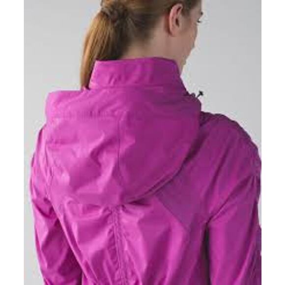 Lululemon Gather And Sprint Jacket Ultra Violet Womens Size 4 Running EUC - Picture 12 of 12